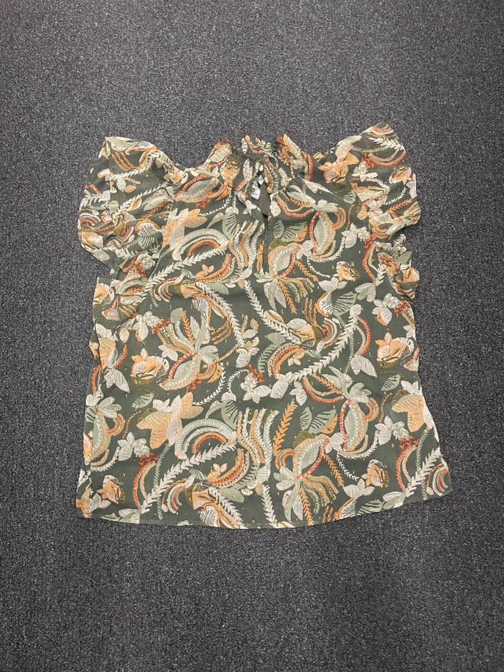$197 Joie Chiffons Blouse Metallic Patterns Pleated